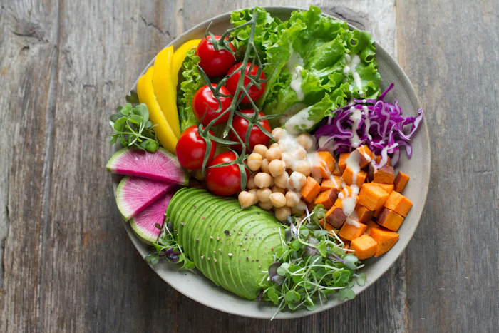 A balanced bowl of vegetables, grains and protein